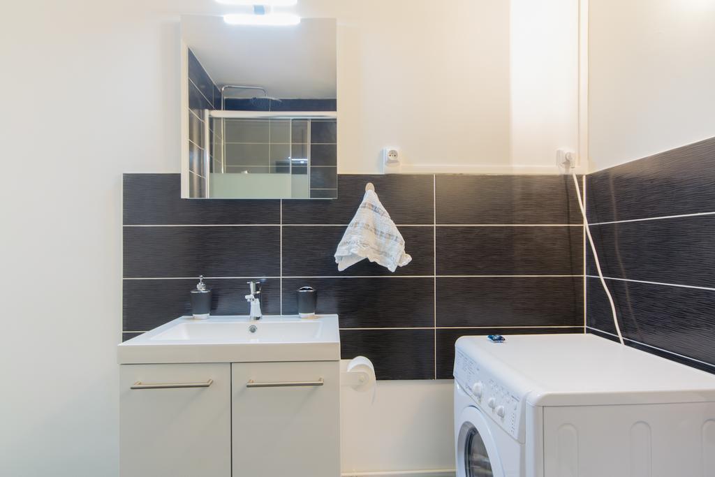 Sweethome Dijon - Black & White Luaran gambar