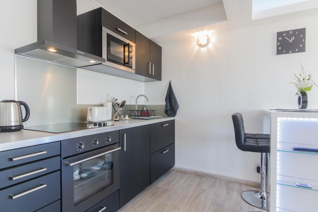 Sweethome Dijon - Black & White Luaran gambar